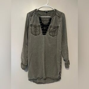 Express XS DRESS. Chambray Acid Wash Tunic Dress – 100% Lyocell